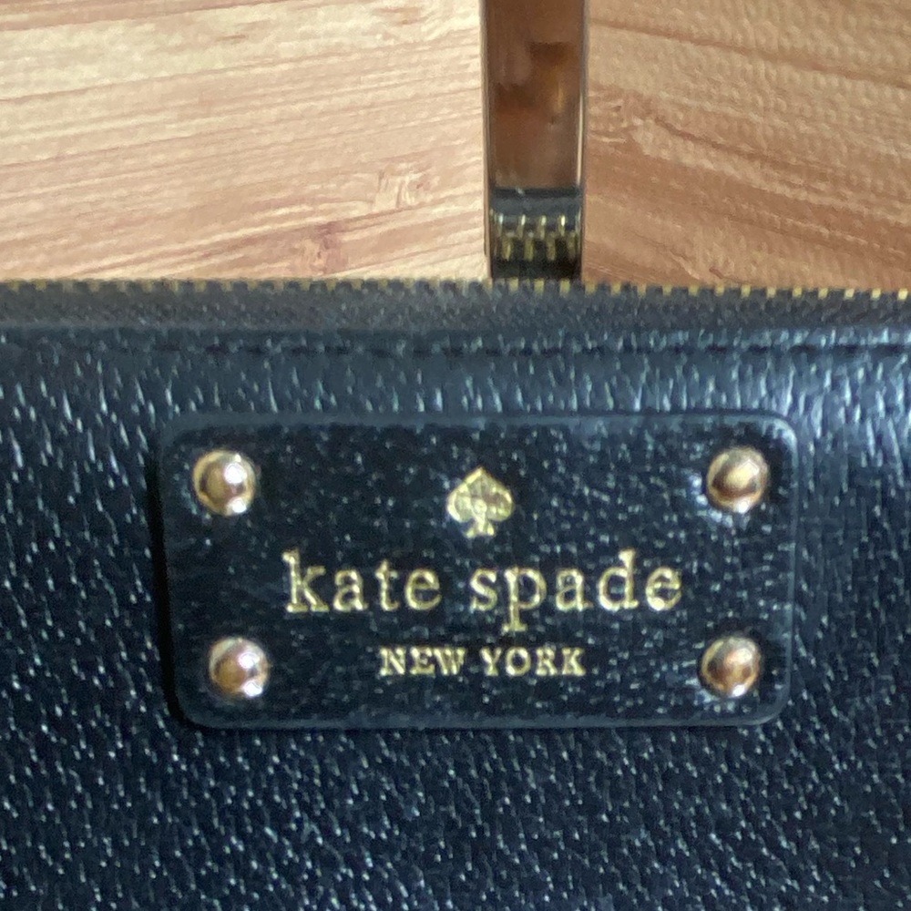 Kate Spade black Wallet - Picture 2 of 8